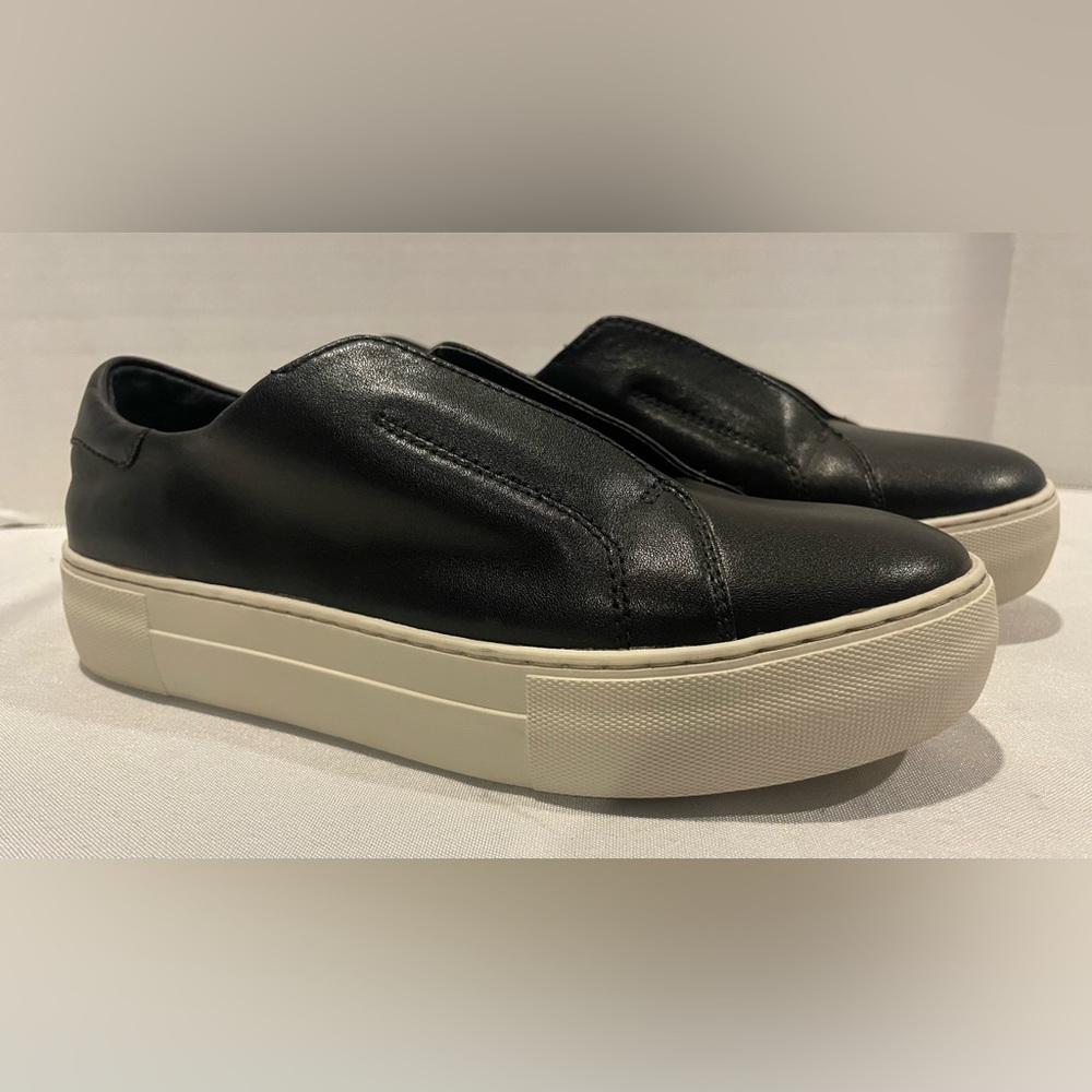 J/SLIDES Alara Black Leather White Platform Slip On Sneaker Women’s Size 6